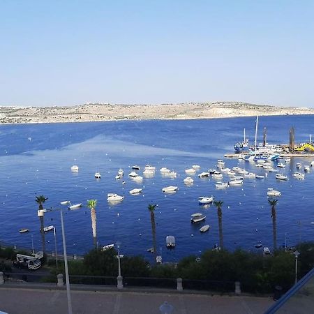 New Seafront Apartment - Spectacular Views St. Paul's Bay Luaran gambar